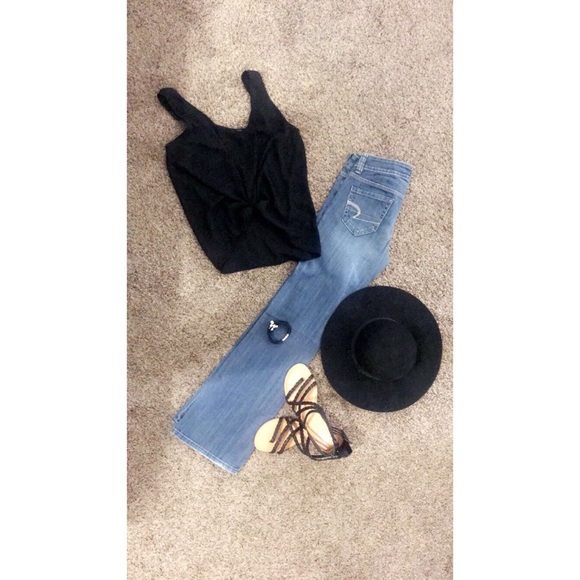 Jeans - Picture 2 of 2